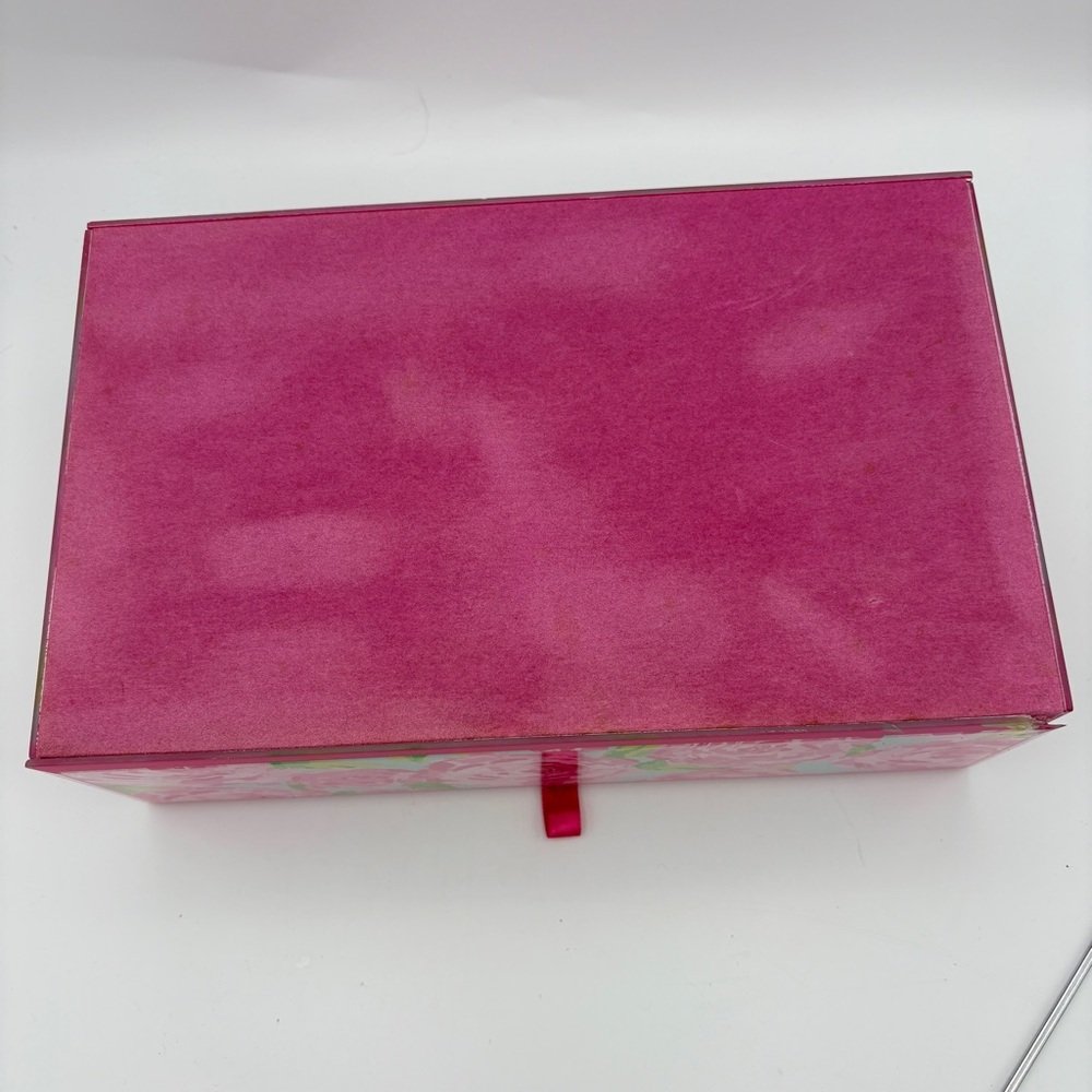 Lilly Pulitzer First Impression Floral Pink Glass Storage Box - Picture 10 of 11